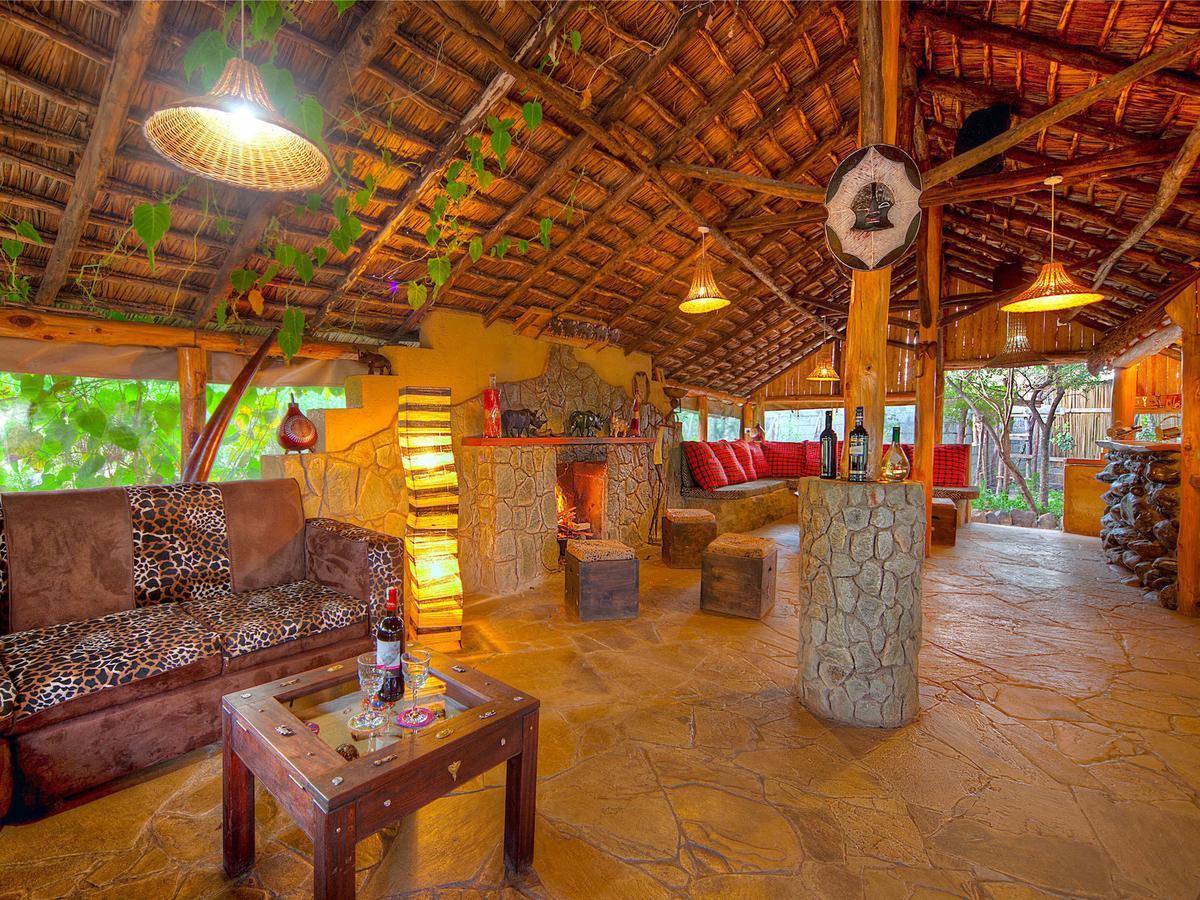 Rhino Watch Safarilodge Mweiga Екстер'єр фото