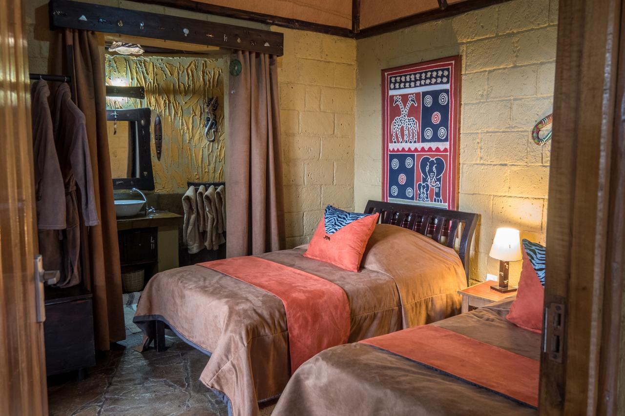 Rhino Watch Safarilodge Mweiga Екстер'єр фото