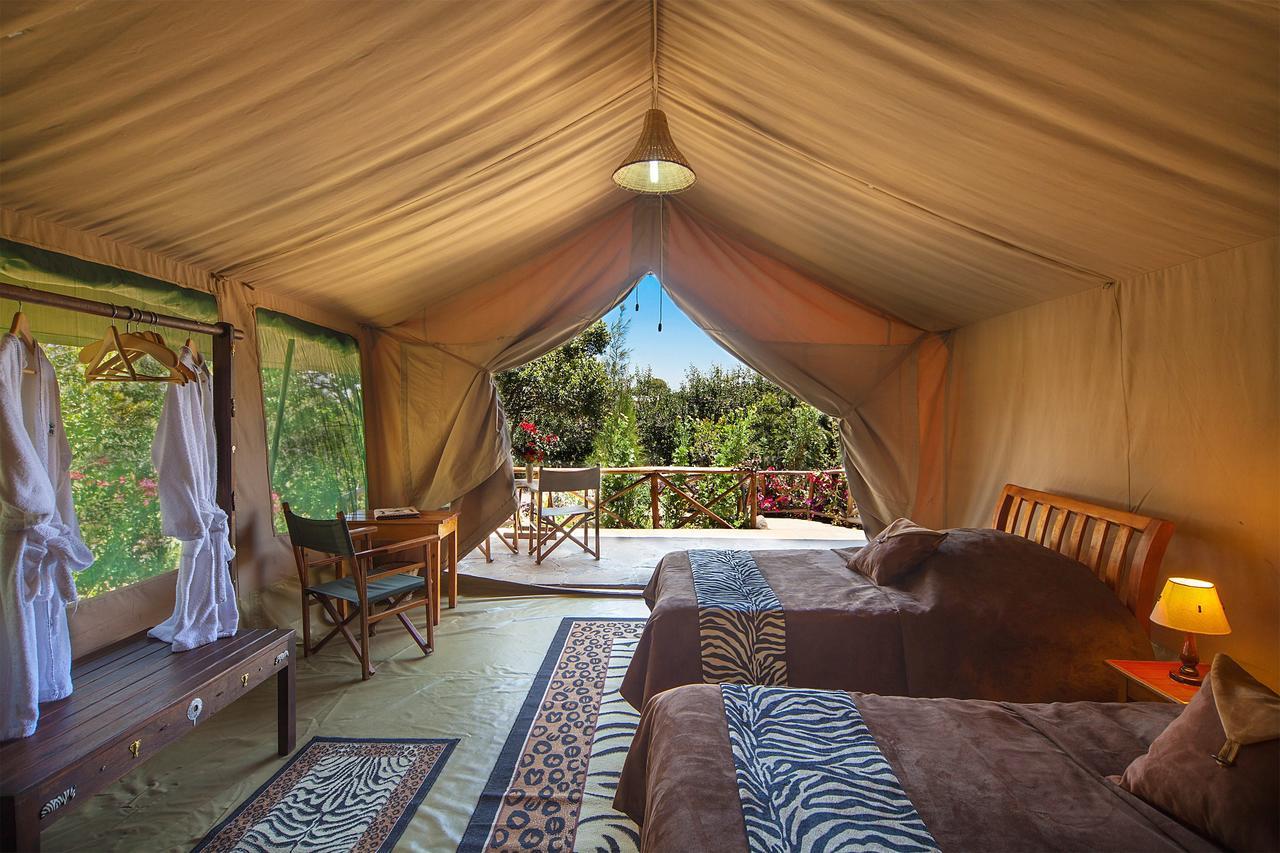 Rhino Watch Safarilodge Mweiga Екстер'єр фото