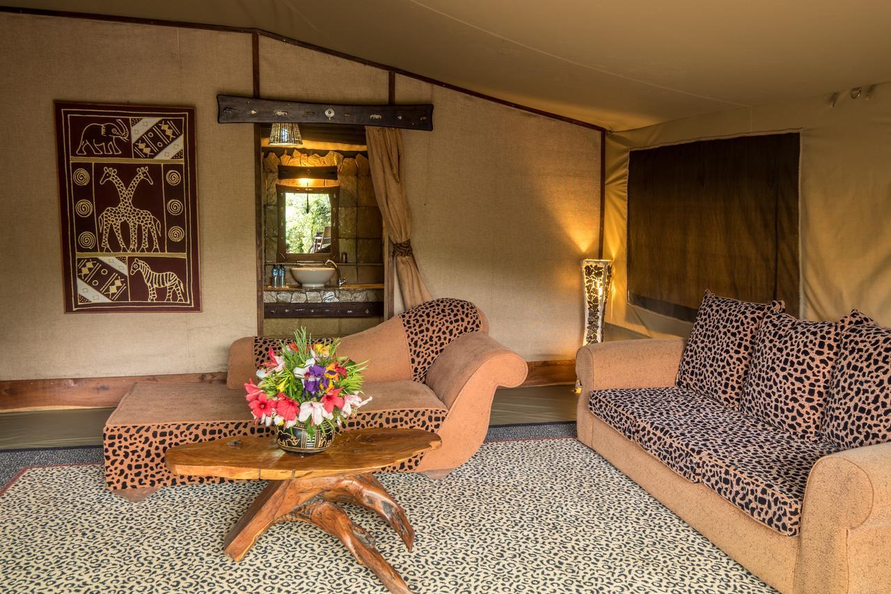 Rhino Watch Safarilodge Mweiga Екстер'єр фото