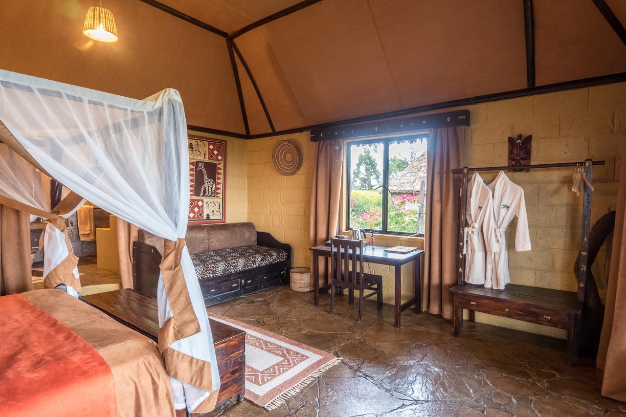 Rhino Watch Safarilodge Mweiga Екстер'єр фото