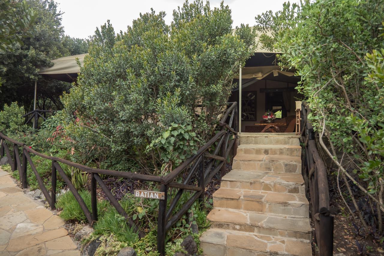 Rhino Watch Safarilodge Mweiga Екстер'єр фото