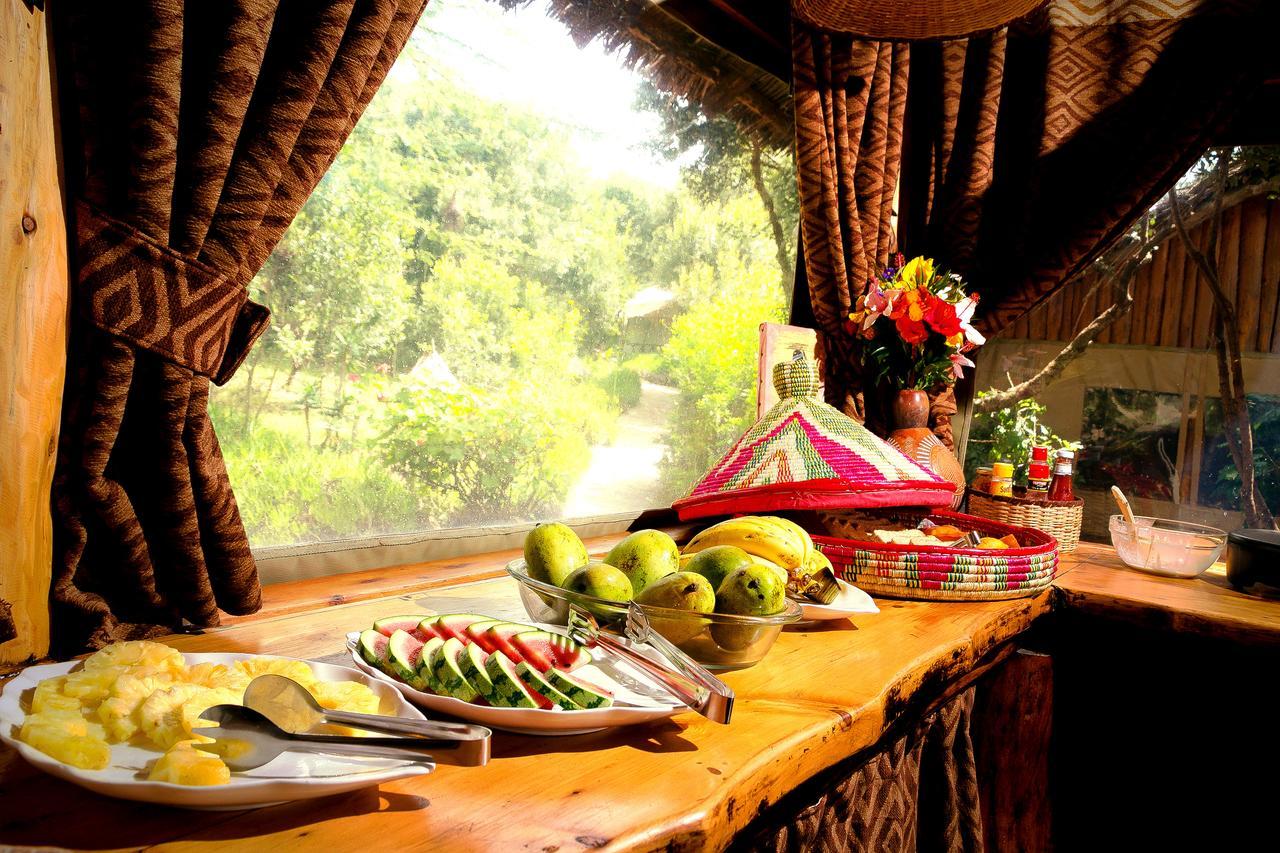 Rhino Watch Safarilodge Mweiga Екстер'єр фото